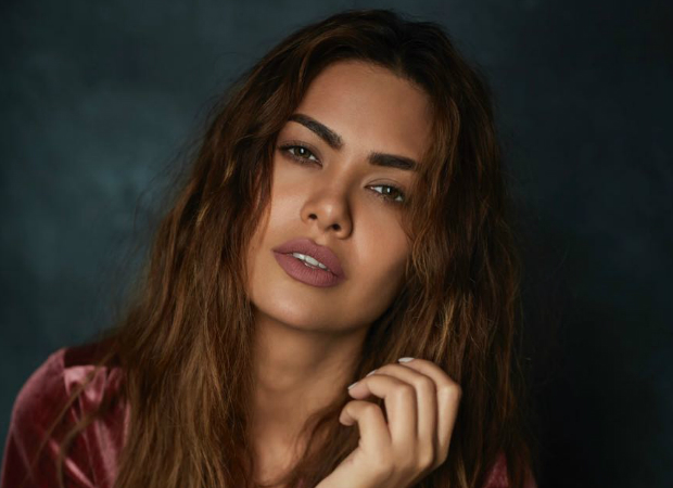 Esha Gupta to turn blogger; will talk about dealing with online trolls