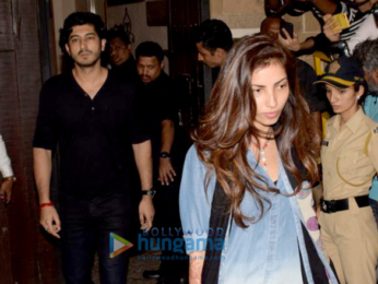 Farhan Akhtar and his mother, Saroj Khan, Ritesh Sidhwani and Farah Khan snapped at Anil Kapoor's house