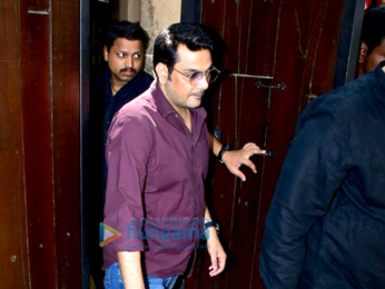 Farhan Akhtar and his mother, Saroj Khan, Ritesh Sidhwani and Farah Khan snapped at Anil Kapoor's house