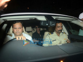 Farhan Akhtar and his mother, Saroj Khan, Ritesh Sidhwani and Farah Khan snapped at Anil Kapoor’s house