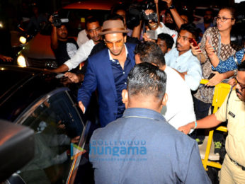 Farhan Akhtar and his mother, Saroj Khan, Ritesh Sidhwani and Farah Khan snapped at Anil Kapoor’s house