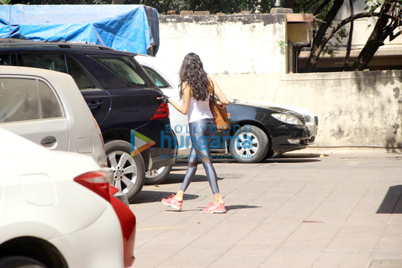janhvi kapoor spotted at the gym 3