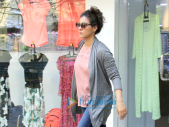 Kajol spotted in Juhu