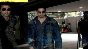 Kanika Kapoor, Sophie Choudry, Sidharth Malhotra, Shraddha Kapoor snapped at the airport