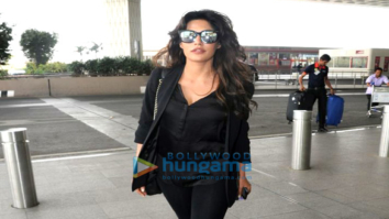 Kareena Kapoor Khan, Malaika Arora, Athiya Shetty, Saiyami Kher, Kiara Advani, and Sangeeta Bijlani snapped at the airport