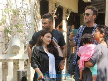Kunal Khemu and Soha Ali Khan spotted after lunch in Bandra