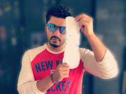 #PadManChallenge: Arjun Kapoor accepts the Pad Man Challenge and here’s how he does it in style