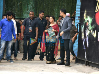 Rani Mukerji snapped at Hitchki promotions on the sets of Dance India Dance