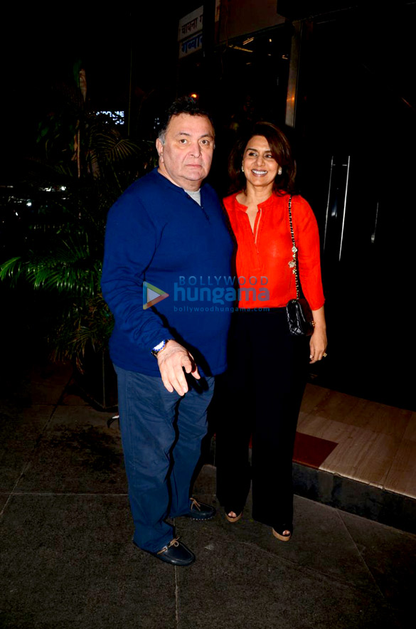 Rishi Kapoor, Neetu Kapoor, Karisma Kapoor and others grace Randhir Kapoor’s birthday bash in Bandra Rishi Kapoor, Neetu Kapoor, Karisma Kapoor and others grace Randhir Kapoor’s birthday bash in Bandra