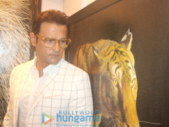 Rohit Roy graces the India Art Festival 2018
