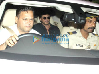 Shah Rukh Khan spotted at Dilip Kumar's residence