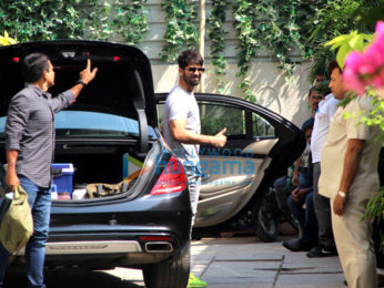 Shahid Kapoor and Jacqueline Fernandez spotted at the gym