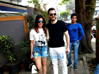 Shama Sikander snapped with her boyfriend in Mumbai