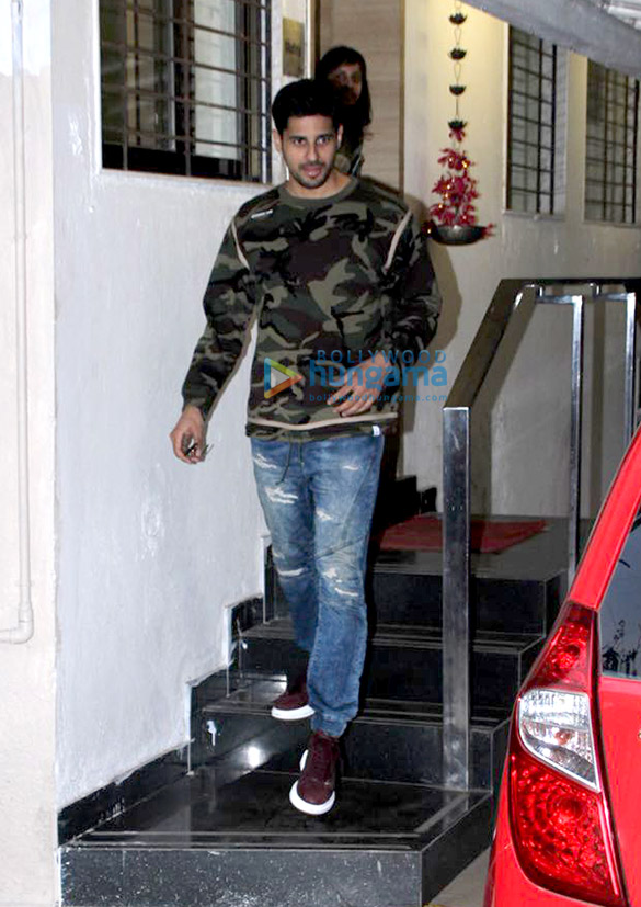 sidharth malhotra spotted at matrix office 3