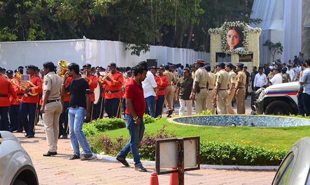 Sridevi’s last rites: Bollywood bids goodbye to the superstar with state honours