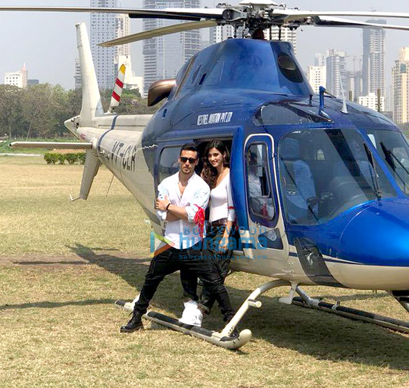 tiger shroff and disha patani arrive in a helicopter for the trailer launch of baaghi 2 2