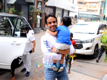 Tusshar Kapoor spotted at his son's school in Bandra