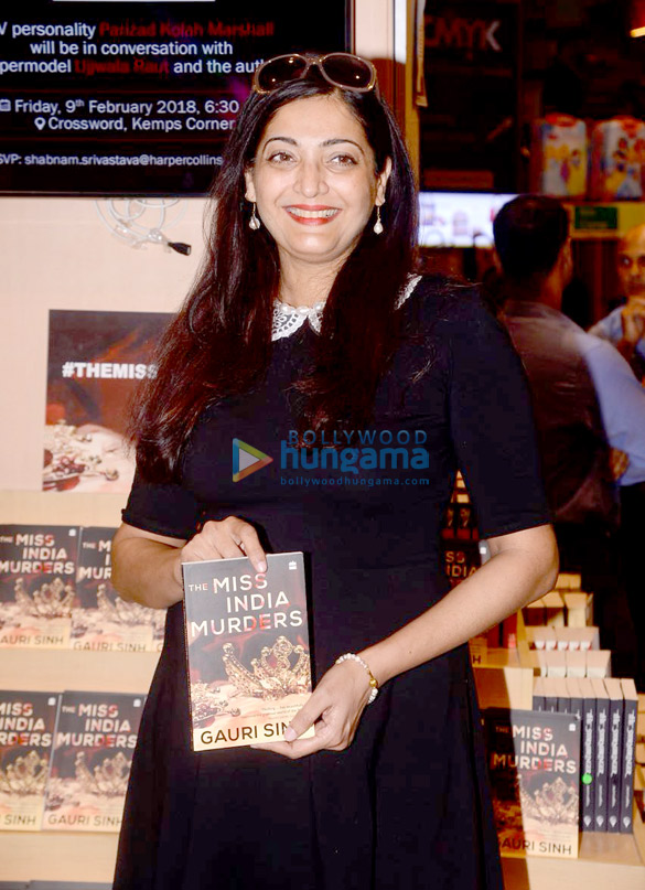 ujjwala raut and parizad kolah launch gauri sinhs latest mystery novel at crossword bookstore 6
