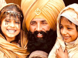 ON THE SET: Akshay Kumar shoots with kids playing Aghanis in Kesari