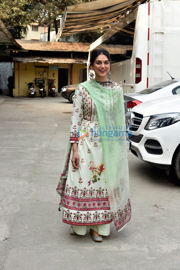 aditi rao hydari snapped at a photo shoot for spring summer collection 4