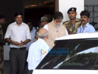 Amitabh Bachchan snapped returning from Jodhpur