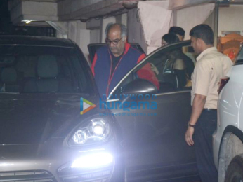 Boney Kapoor and family snapped at Arjun Kapoor's house