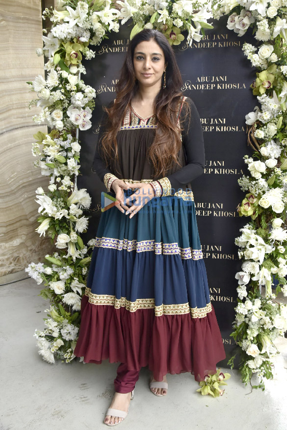 Celebs grace the launch of Abu Jani and Sandeep Khosla’s new store Celebs grace the launch of Abu Jani and Sandeep Khosla’s new store