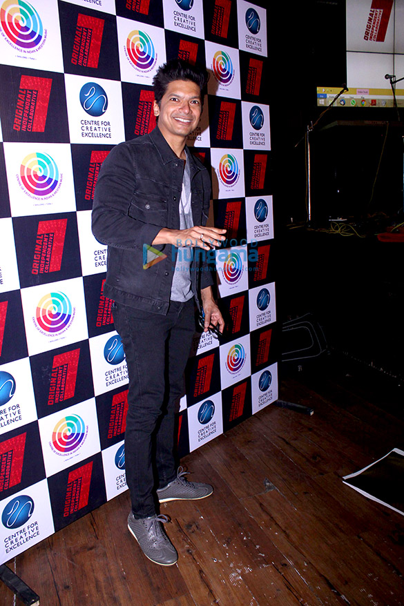 celebs grace the launch of the new album rahi 2