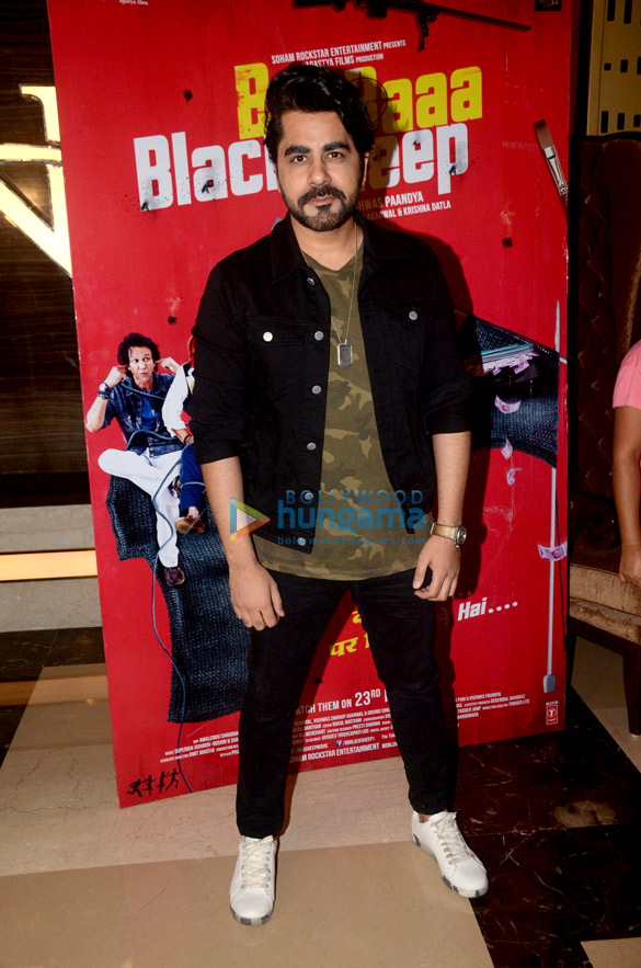 celebs grace the premiere of baa baaa black sheep 15