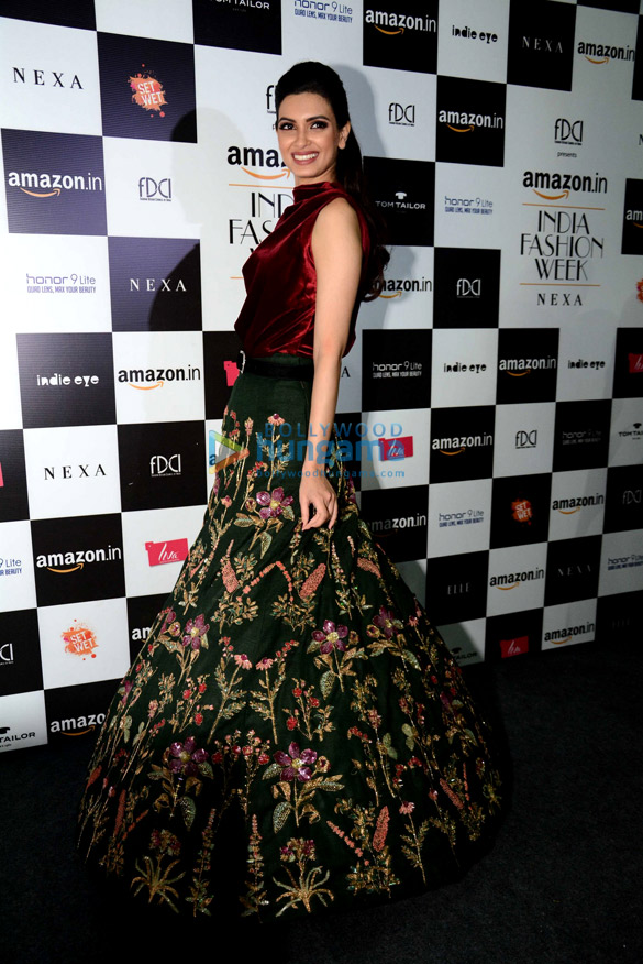 diana penty and shyamal bhumika snapped at the amazon fashion wee 4