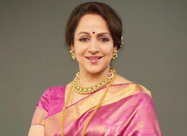 Hema Malini inaugurated organic waste converter in suburban Mumbai Hema Malini inaugurated organic waste converter in suburban Mumbai