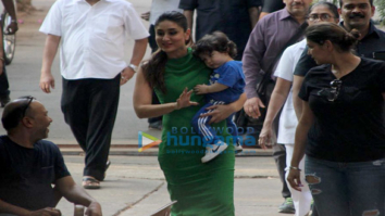 Kareena Kapoor Khan snapped with her son Taimur Ali Khan at Mehboob Studio in Bandra