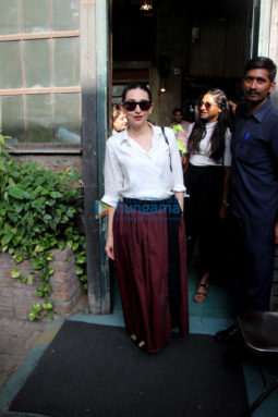 Karisma Kapoor spotted at Pali Village Cafe in Bandra