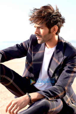 Celebrity Photos of Kartik Aaryan