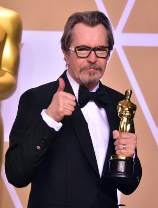 Oscars 2018: “Put the kettle on, I’m bringing Oscar home,” Gary Oldman gives a moving speech after winning Best Actor for Darkest Hour