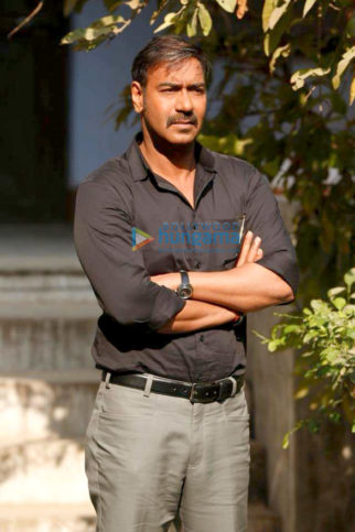 Movie stills of the movie Raid