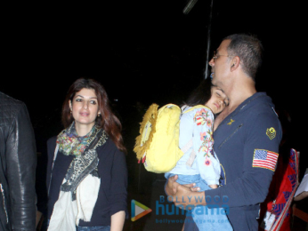 Ranveer Singh, Deepika Padukone and others snapped at the airport