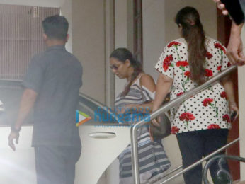 Shah Rukh Khan and Gauri Khan snapped attending Anu Dewan's kids birthday bash
