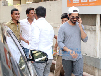 Shahid Kapoor and Mira Rajput spotted outside a clinic