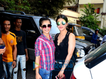 Shruti Haasan and Akshara Haasan spotted at a cafe in Bandra