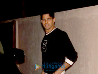 Sidharth Malhotra spotted at Matrix office in Bandra