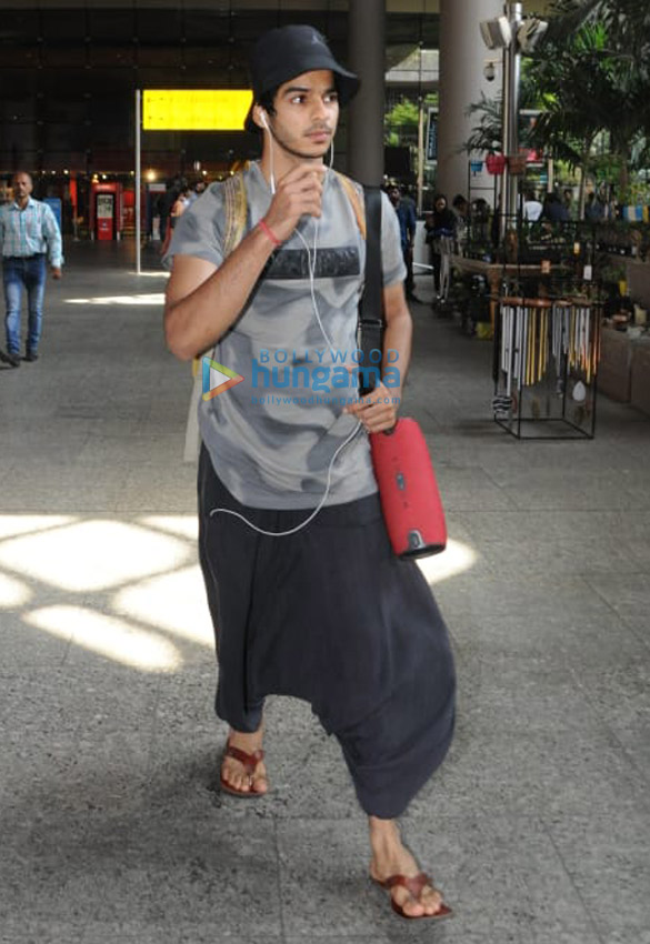 sophie choudry gurmeet choudhary and others snapped at the airport 005 1