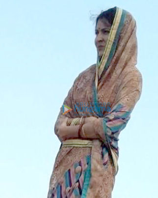 On The Sets Of The Movie Sui Dhaaga - Made In India
