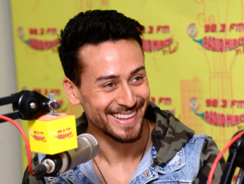 Tiger Shroff and Disha Patani promote Baaghi 2 at 98.3 FM Radio Mirchi