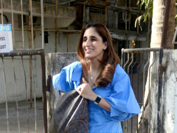 Twinkle khanna and Farah Khan Ali snapped at Kromakay in Juhu