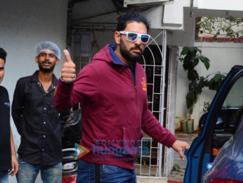 Yuvraj Singh and Angad Bedi spotted at cafe in Bandra