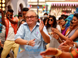 WOW! Rishi Kapoor croons for the first time in 102 Not Out