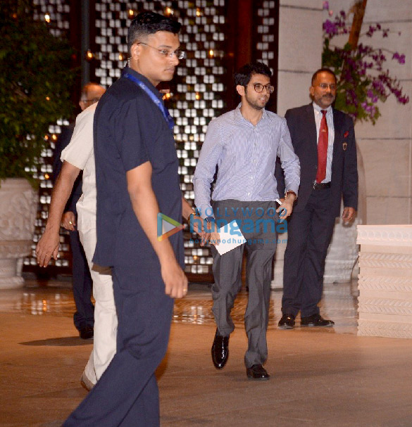 aamir khan sachin tendulkar and john abraham at the ambani party for olympics committee 4