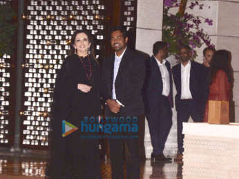 Aamir Khan, Sachin Tendulkar and John Abraham at the Ambani party for Olympics committee