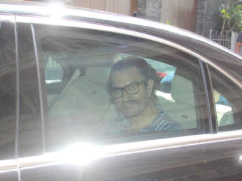Aamir Khan spotted at his mother's house in Bandra